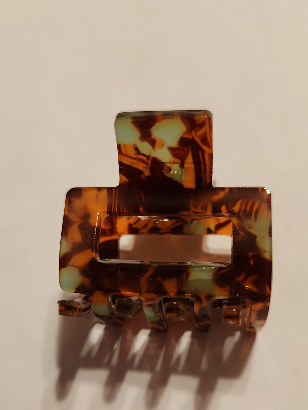NWOT Acetate Hair Clip 1¼ inches